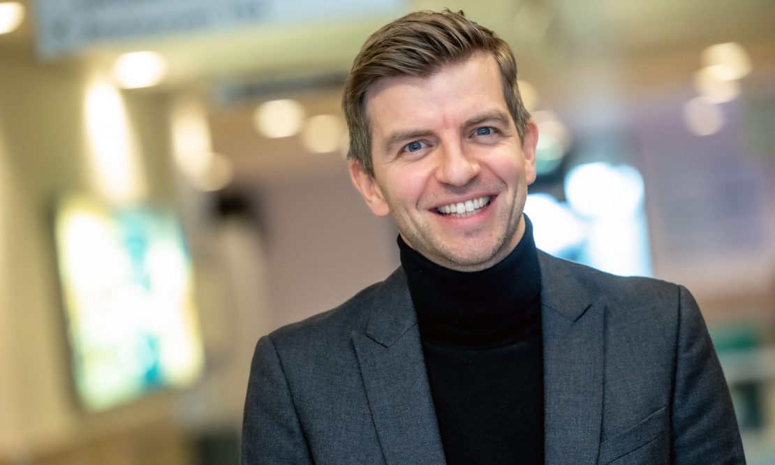 A picture of Dirk Deichmann